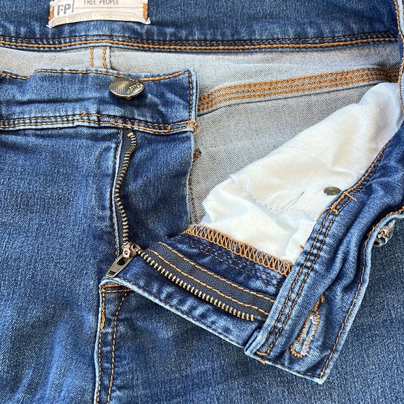Free People Jeans - Picture 4 of 12